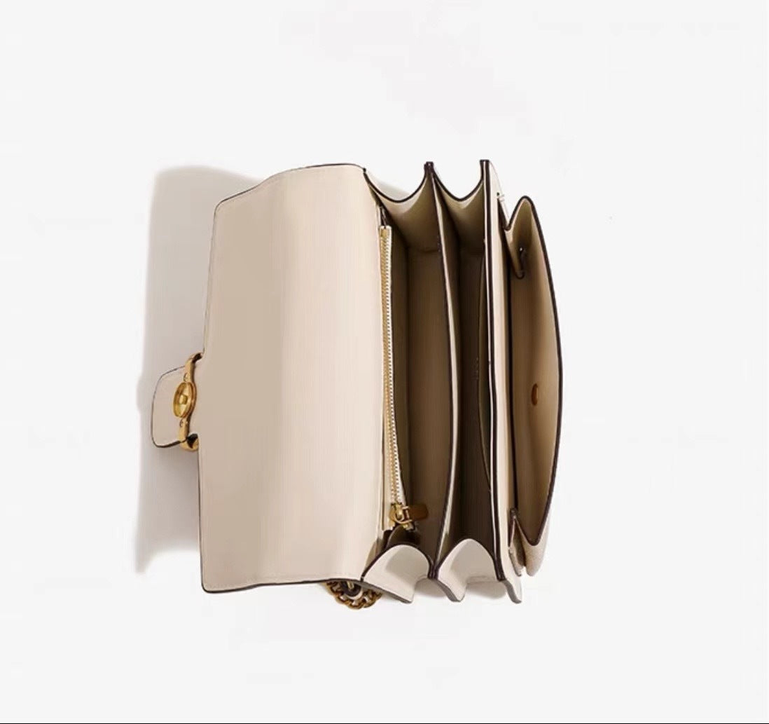 Women’s Patterned Flap Shoulder Bag with Chain Strap