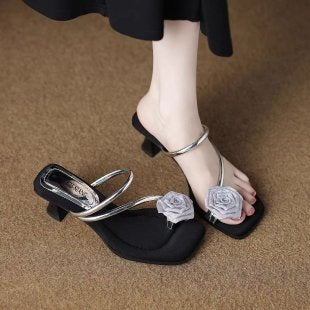 Sheepskin Version~Half-Slipper Style for Women, 2026 Summer New Model, Stunningly Beautiful, Thin Heel, High Heel, Fashionable Sandals - Silver