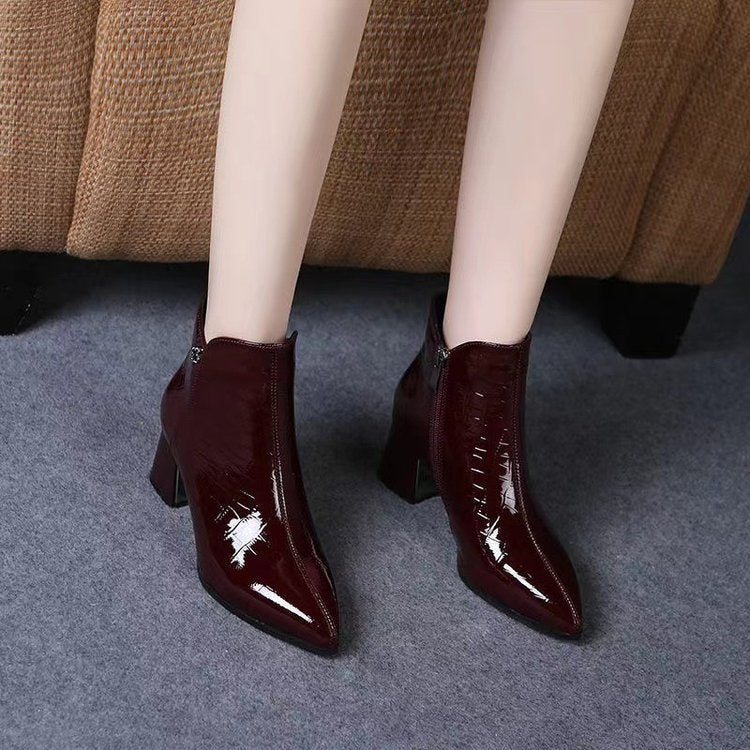 2025 New Autumn and Winter Pointed Toe Shiny Leather Short Boots for Women, Patent Leather Chunky Heel Shoes, Mid-High Heel Plush Ankle Boots, Martin Boots