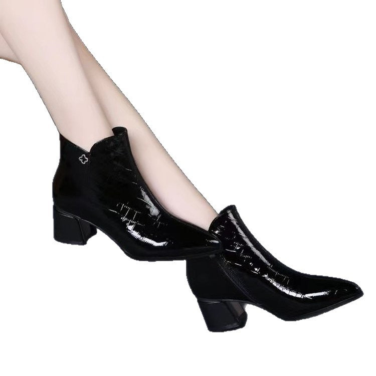 2025 New Autumn and Winter Pointed Toe Shiny Leather Short Boots for Women, Patent Leather Chunky Heel Shoes, Mid-High Heel Plush Ankle Boots, Martin Boots