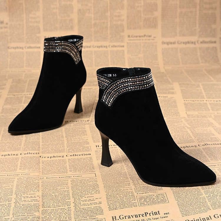 European and American Style Pointed Toe High Heel Short Boots Genuine Leather Plus Velvet Lining Comfortable and Sexy Stiletto Heel Rhinestone Short Boots for Women