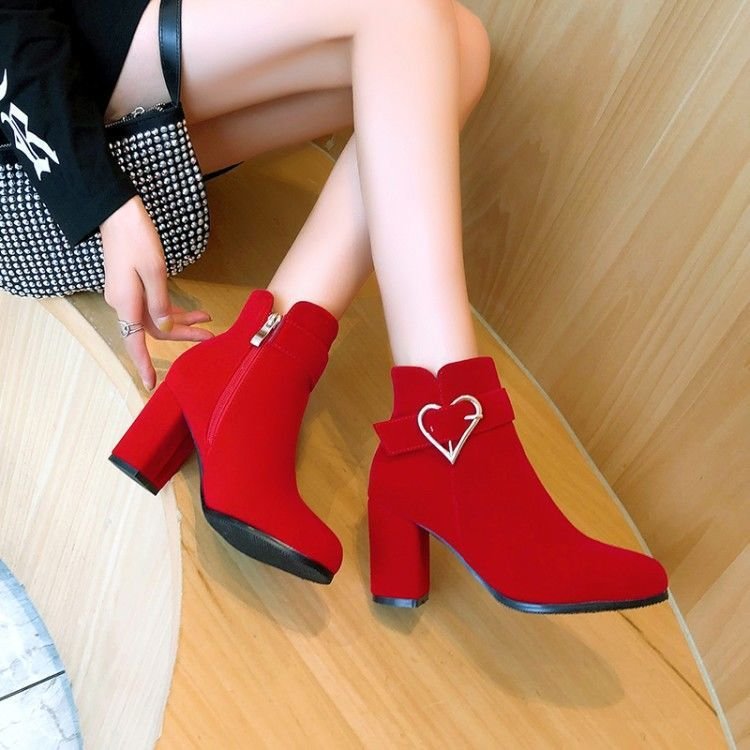Cross-Border Short Boots, Suede and Fleece-Lined Single Boots, Round Toe, Large Size, Autumn and Winter 2025 New Style, Chunky High Heels, Fashion Women's Shoes - Red