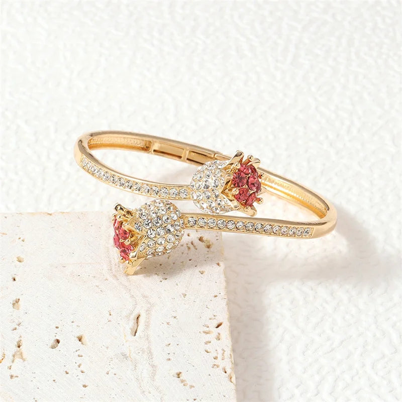 Rose Zircon Bracelet for Women, Open Cuff Luxury Bangle with Crystal Flower Design and Elegant Adjustable Fashion Jewelry