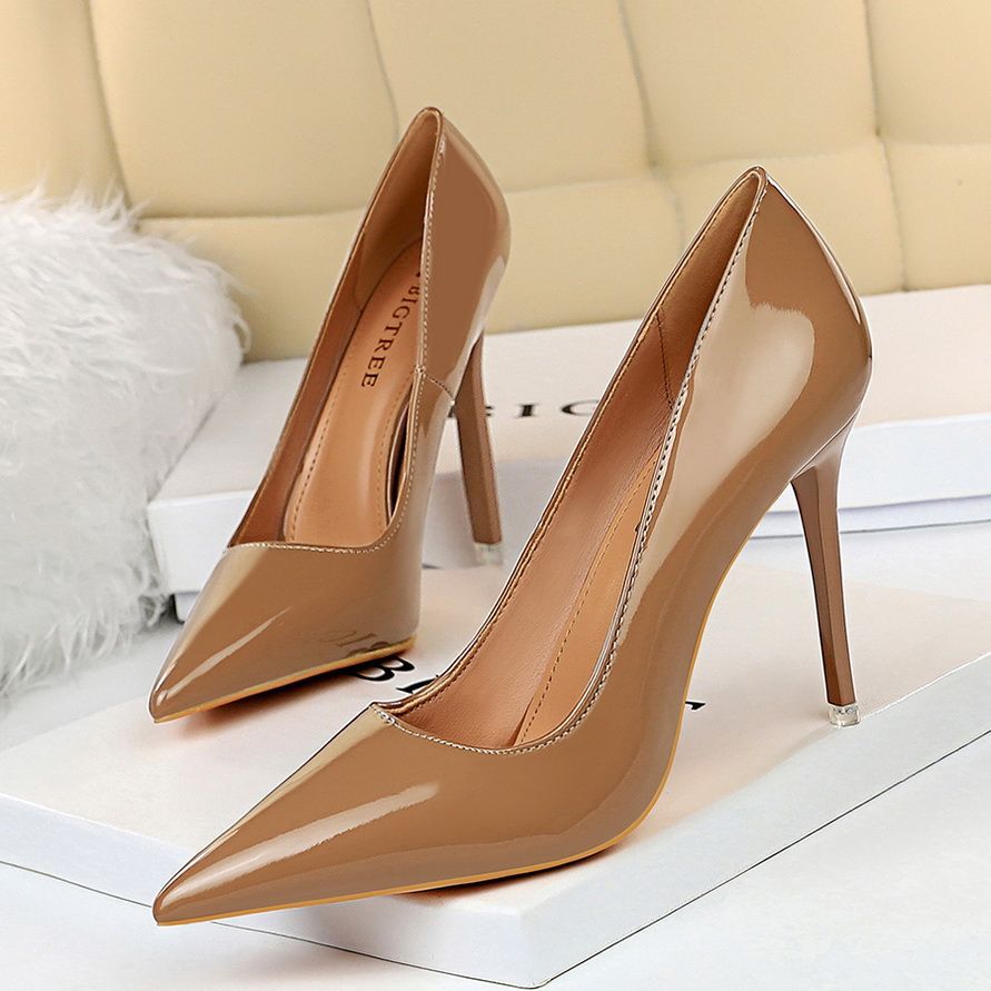 Women’s black pointed toe stiletto pumps classic high heel slip-on dress shoes for office and party wear